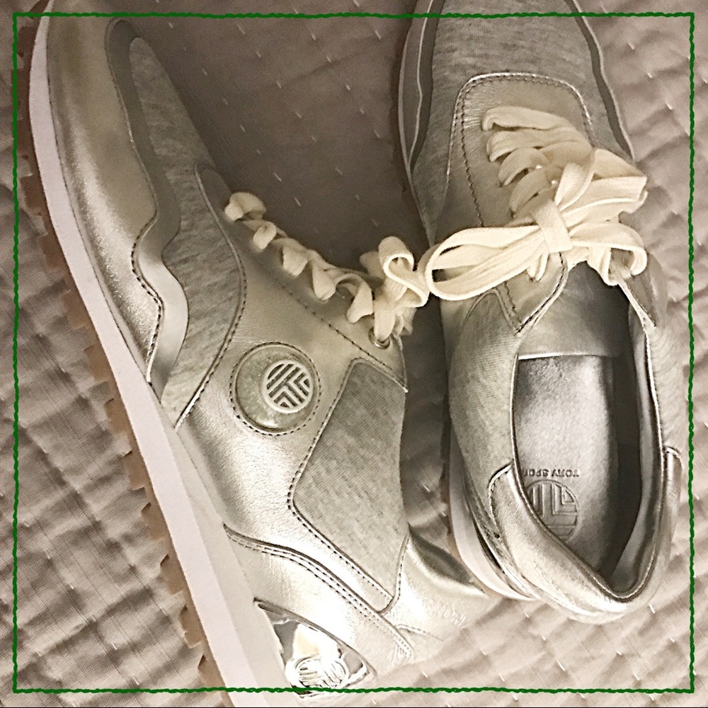 Tory Burch Sport size 9.